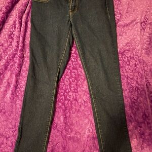 Women’s Dark Wash Skinny Jeans - Black